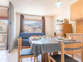 Appartement 2 pièces, 6 pers, proche télécabine, balcon, casier à skis - FR-1-330C-22